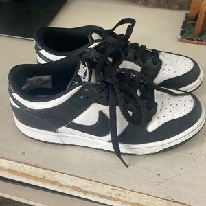 Nike Panda Dunks